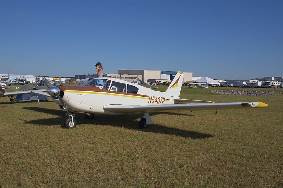 Piper PA-24-250 Comanche (A2A)