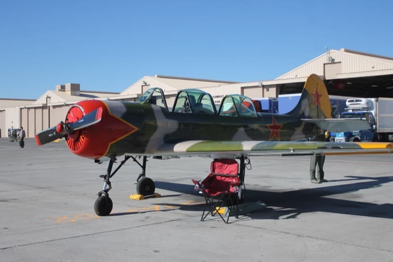 Yak-52